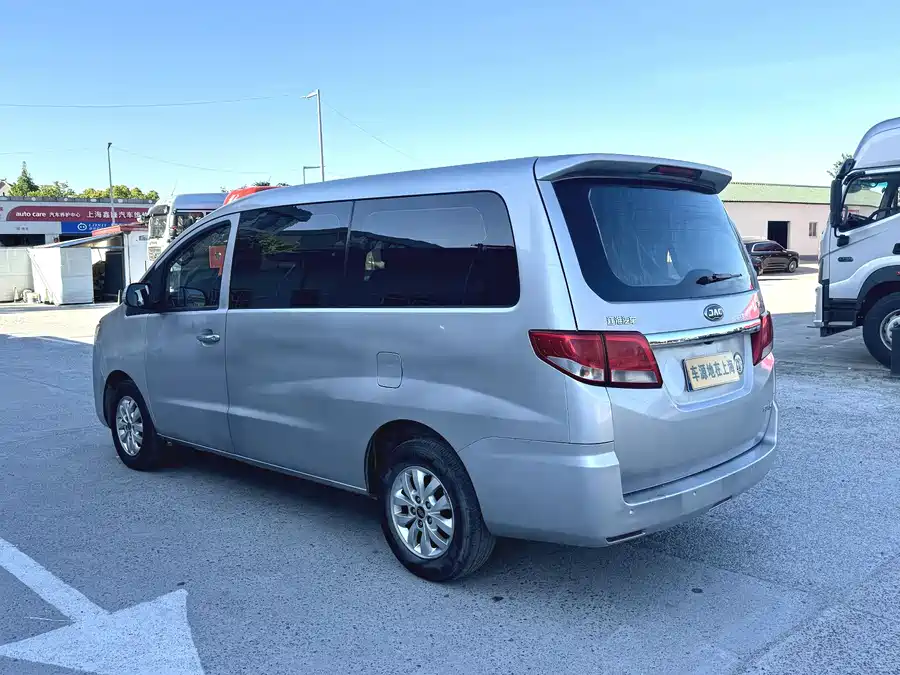 JAC Refine Ruifeng M4