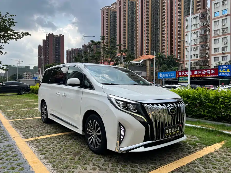 GAC Trumpchi M8