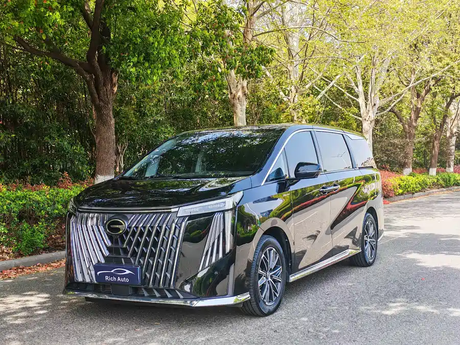 GAC Trumpchi M8
