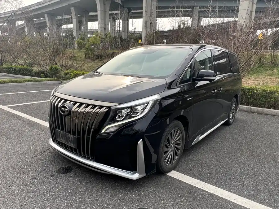 GAC Trumpchi M8