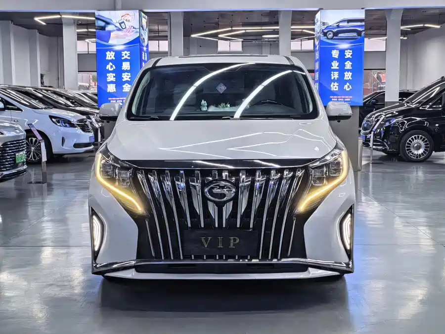 GAC Trumpchi M8