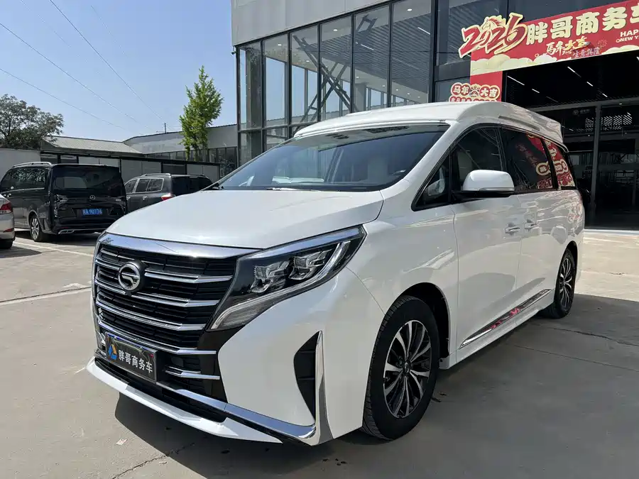 GAC Trumpchi M8