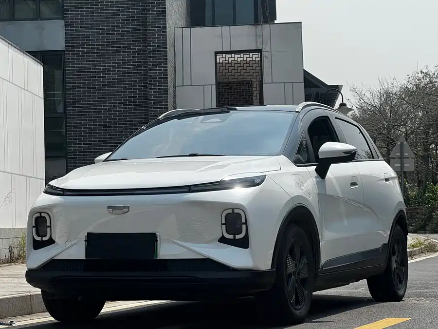 Geely E firefly