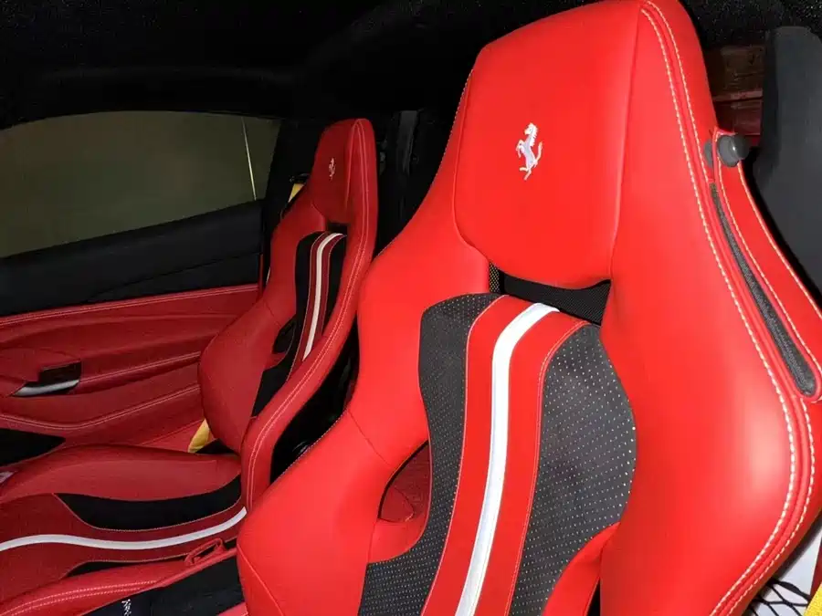Ferrari F8