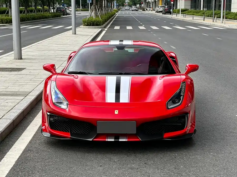 Ferrari 488