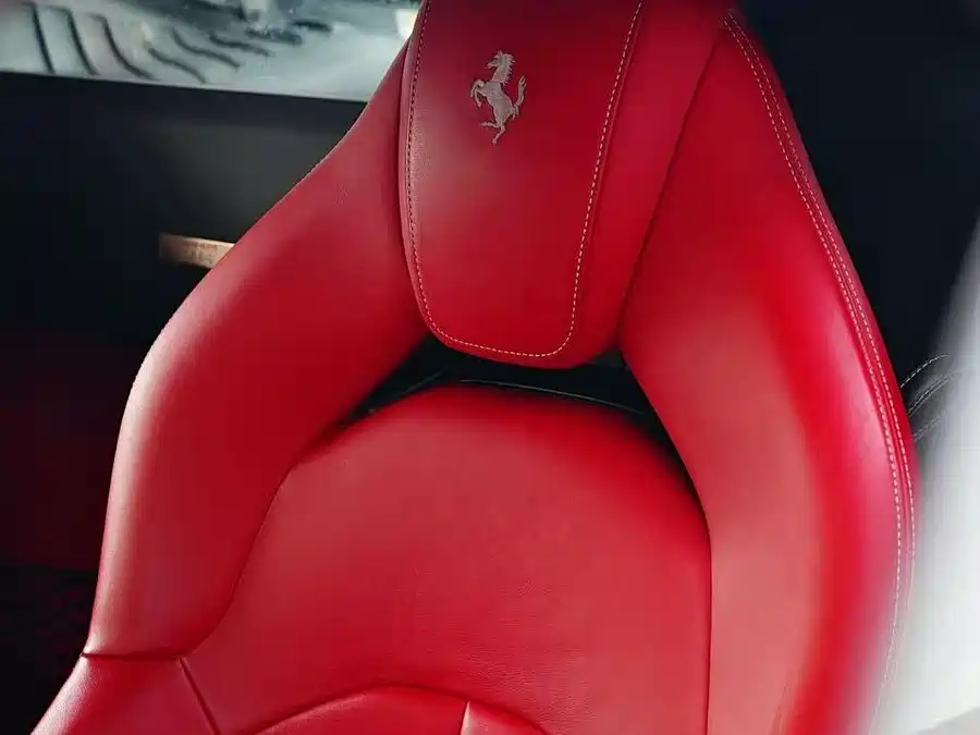 Ferrari 488