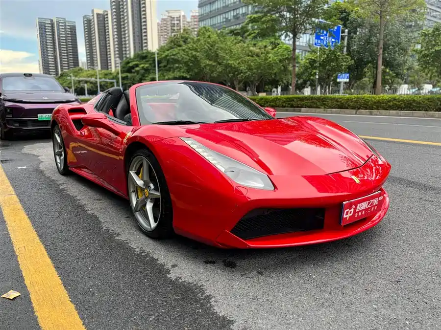 Ferrari 488