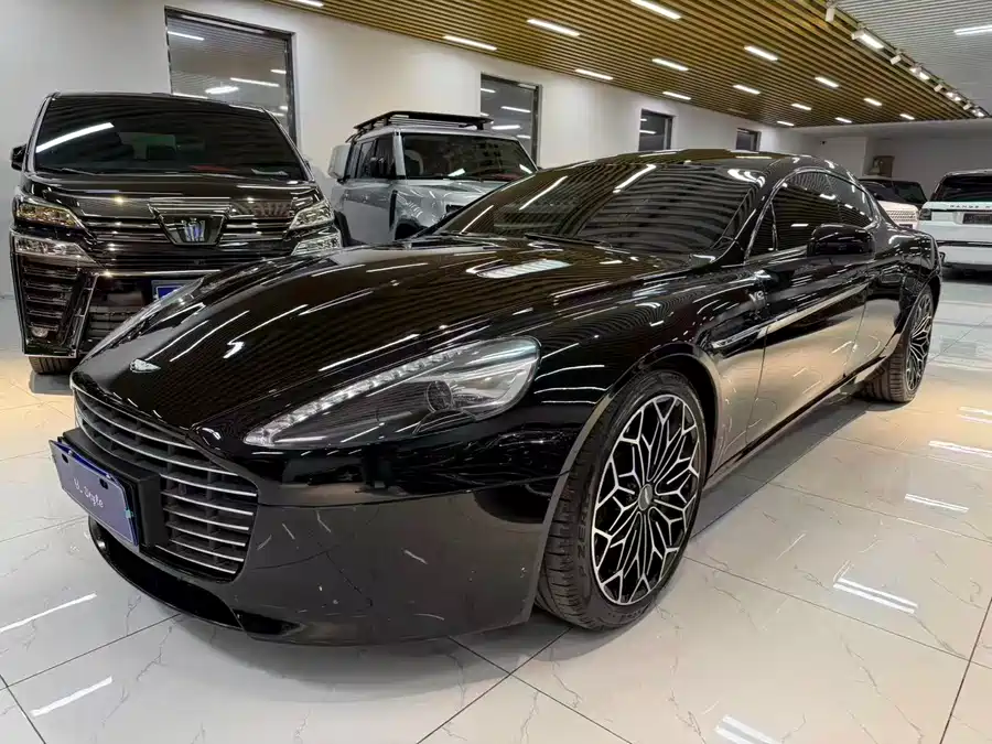 Aston Martin Rapide
