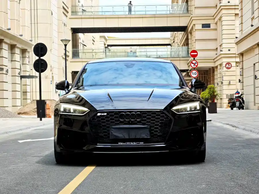 Audi S5