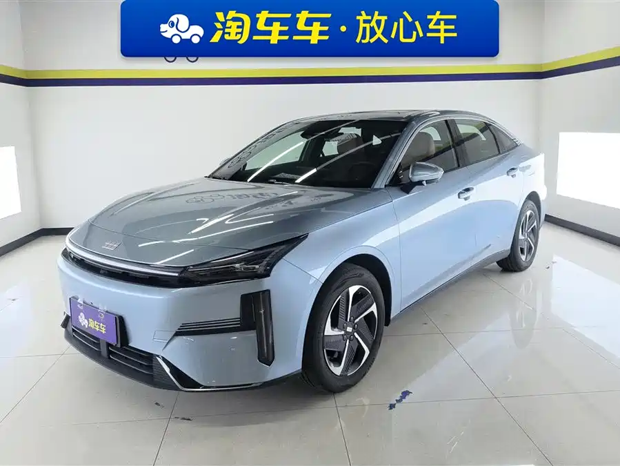 Geely Galaxy L6