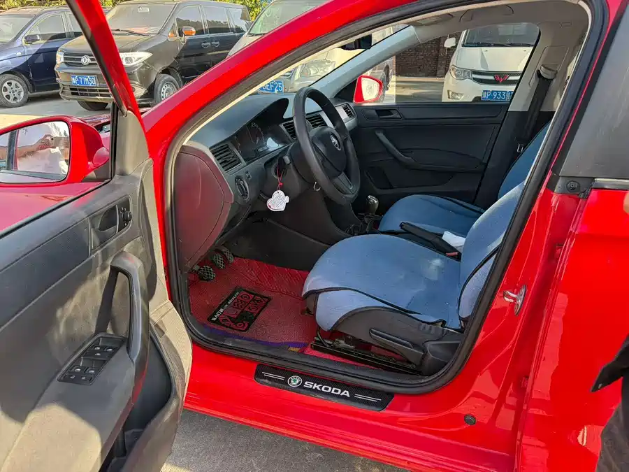 Skoda Rapid