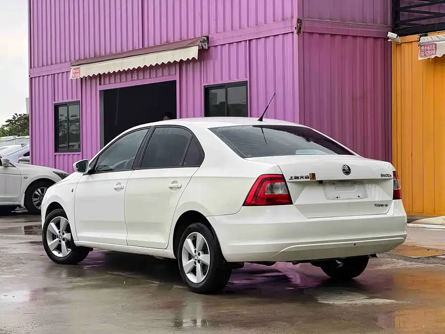 Skoda Rapid