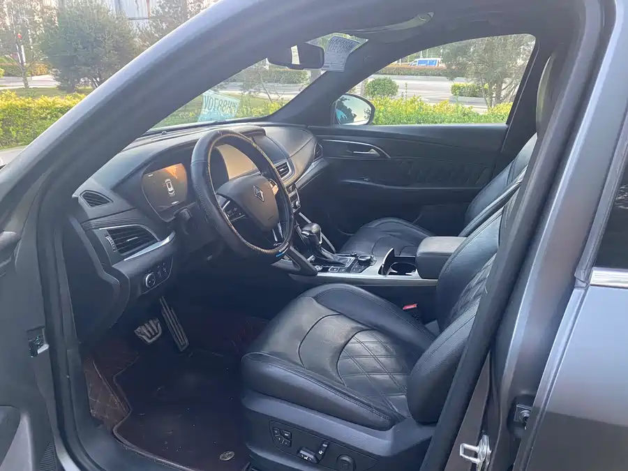 Borgward BX7