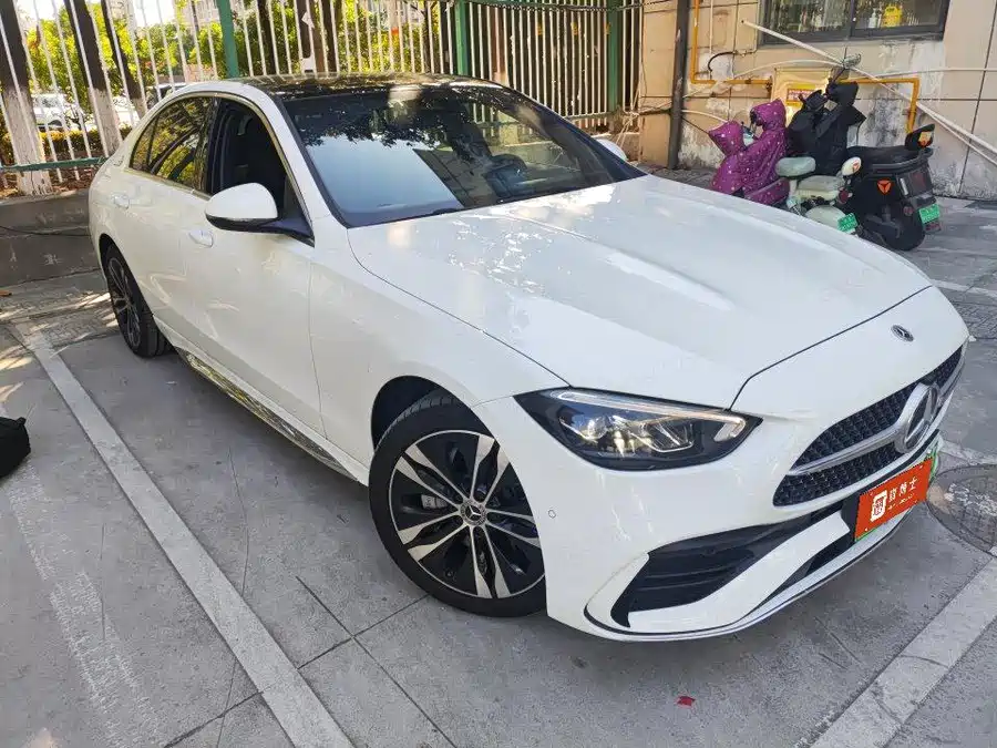 Mercedes Benz C-class new energy