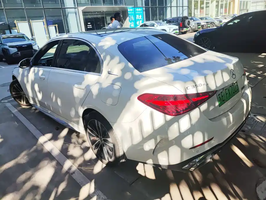 Mercedes Benz C-class new energy