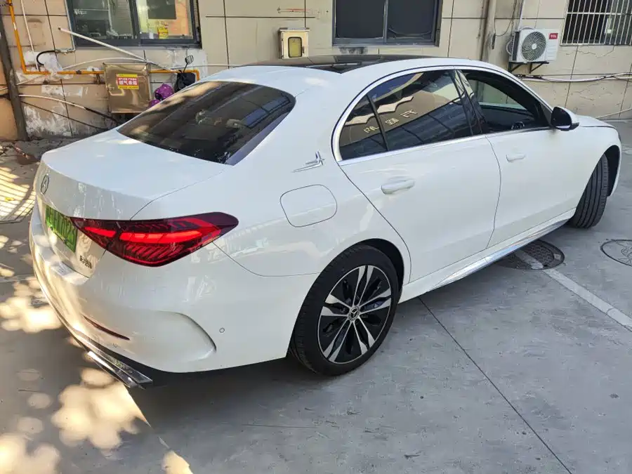 Mercedes Benz C-class new energy