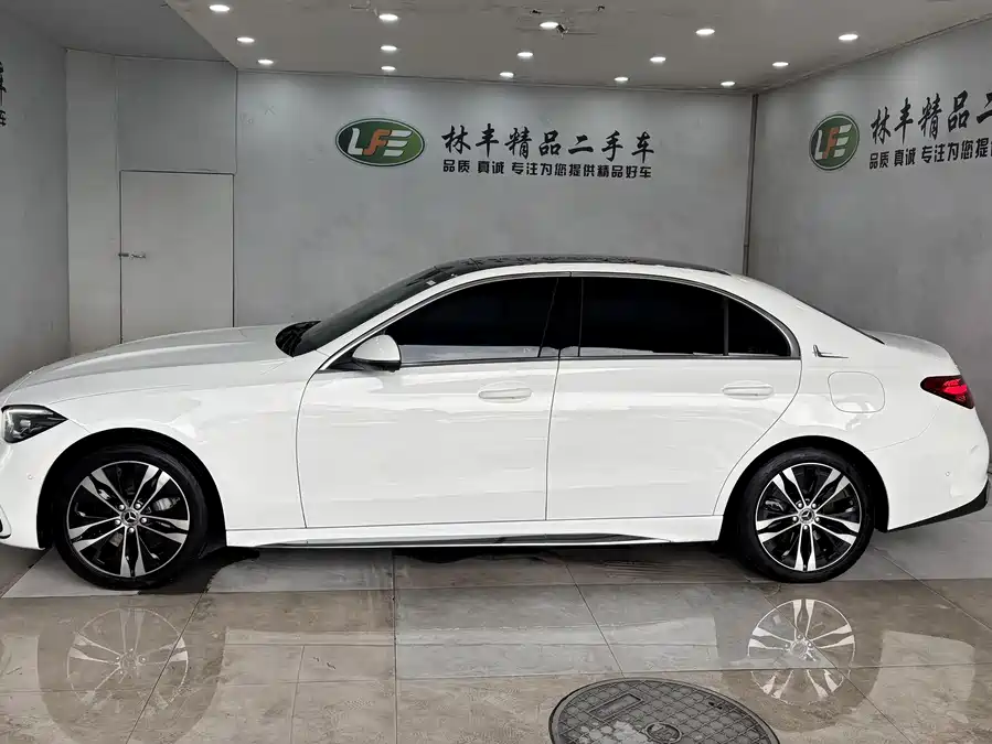 Mercedes Benz C-class new energy