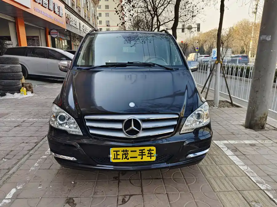 Mercedes Benz Viano