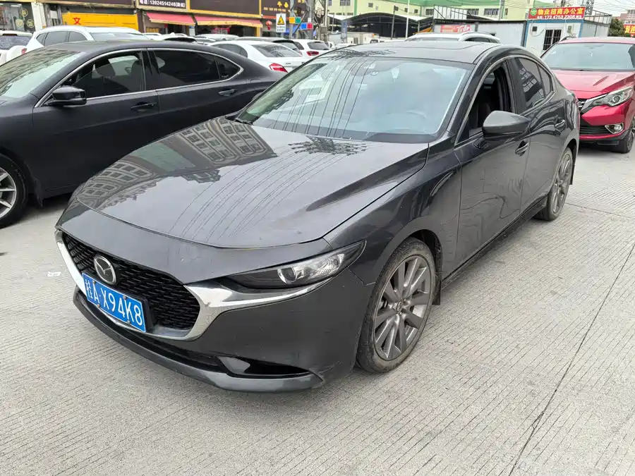 Mazda 3