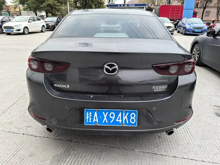 Mazda 3