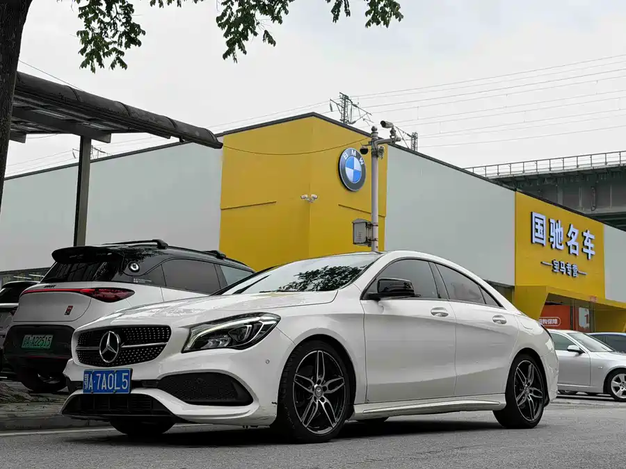 Mercedes-Benz CLA