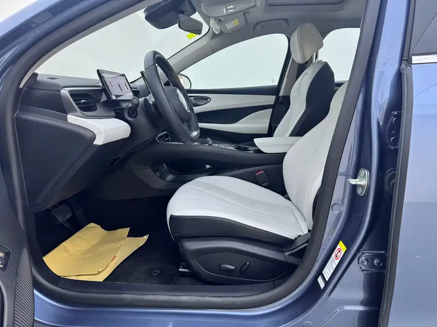 BYD seal 05 DM-i