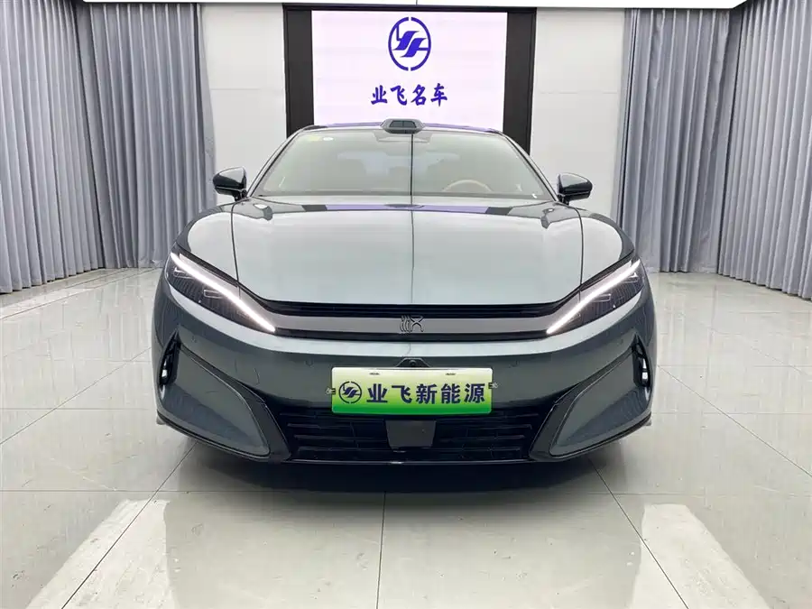 BYD Han L