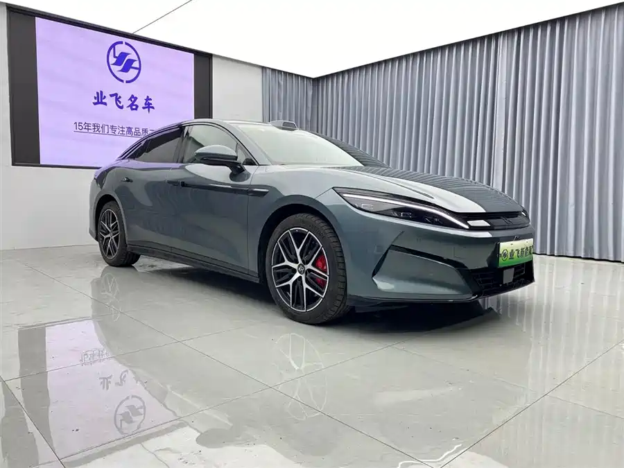 BYD Han L