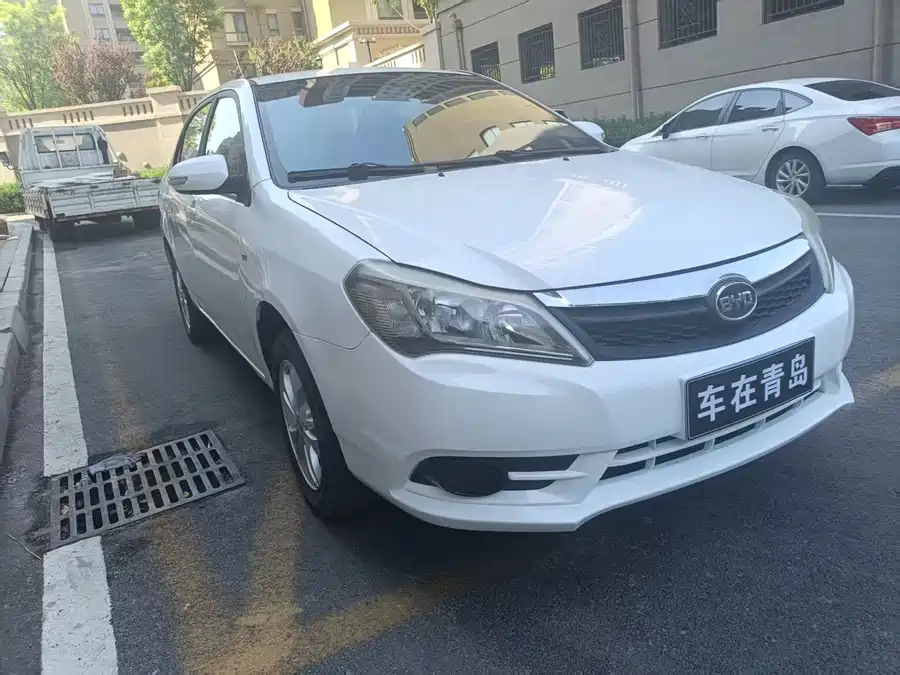 BYD F3