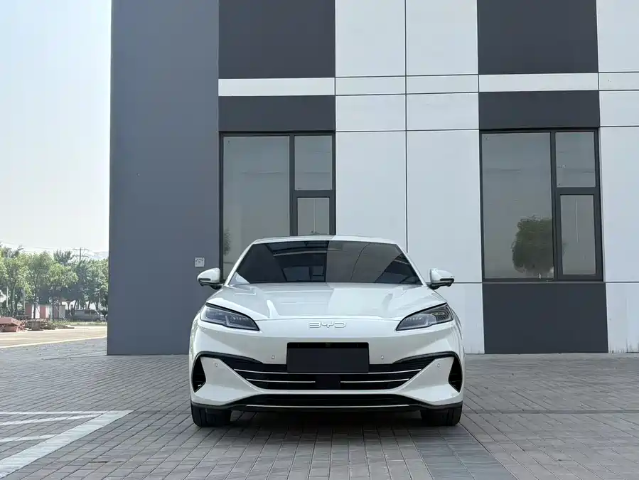 BYD Seal 06