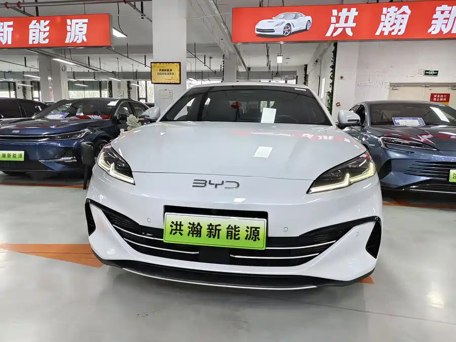 BYD Seal 06
