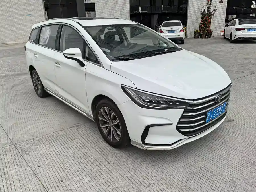 BYD Song MAX