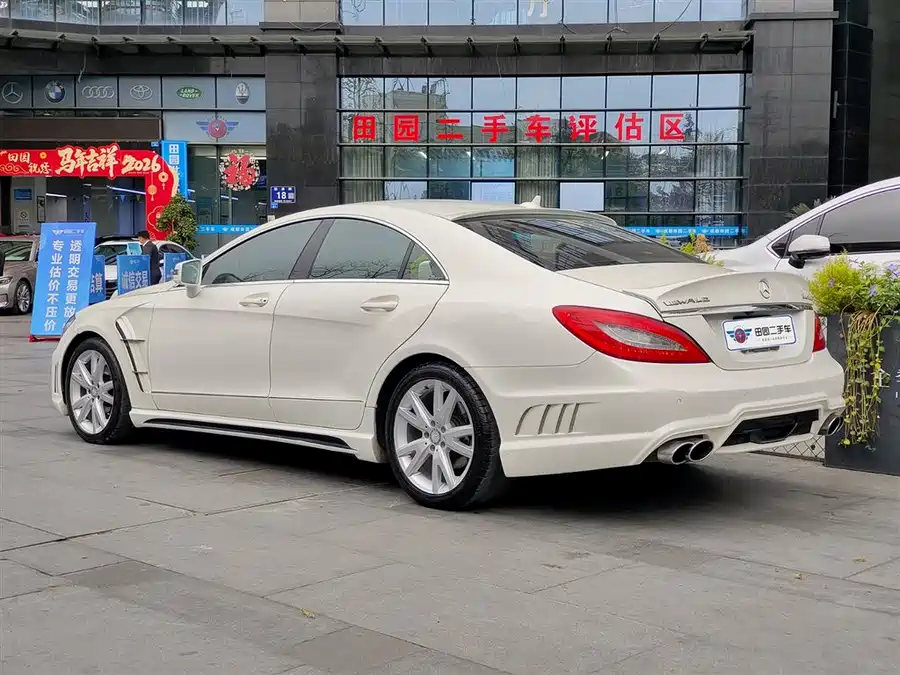 Mercedes Benz CLS
