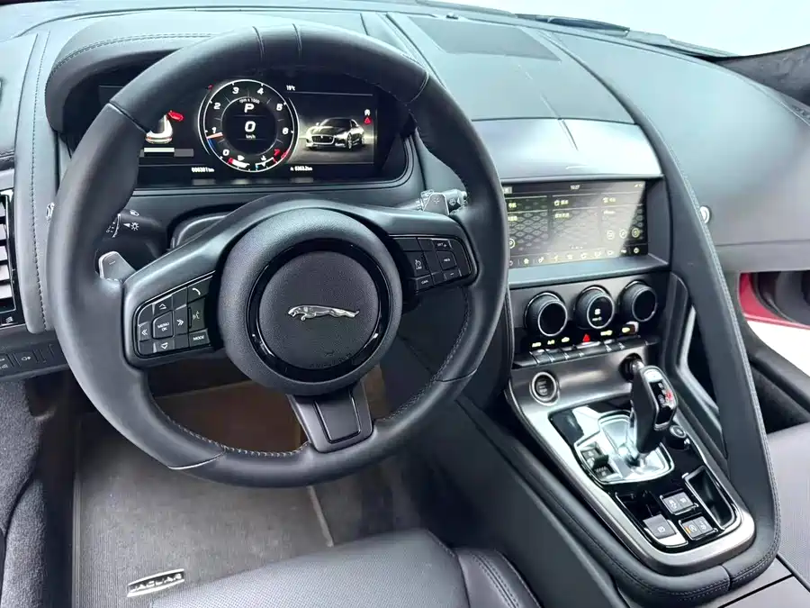 Jaguar F-TYPE