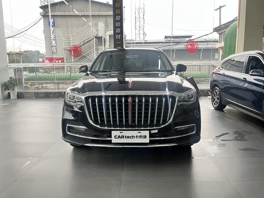 Hongqi HS7