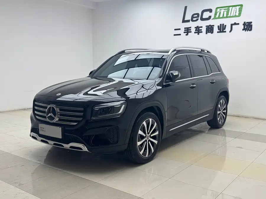 Mercedes Benz GLB