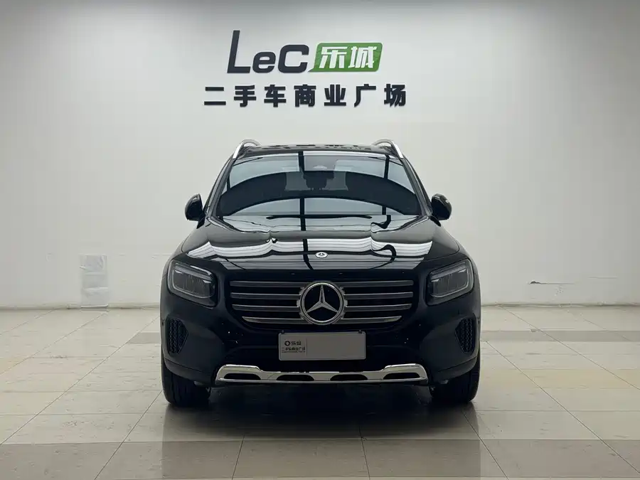 Mercedes Benz GLB