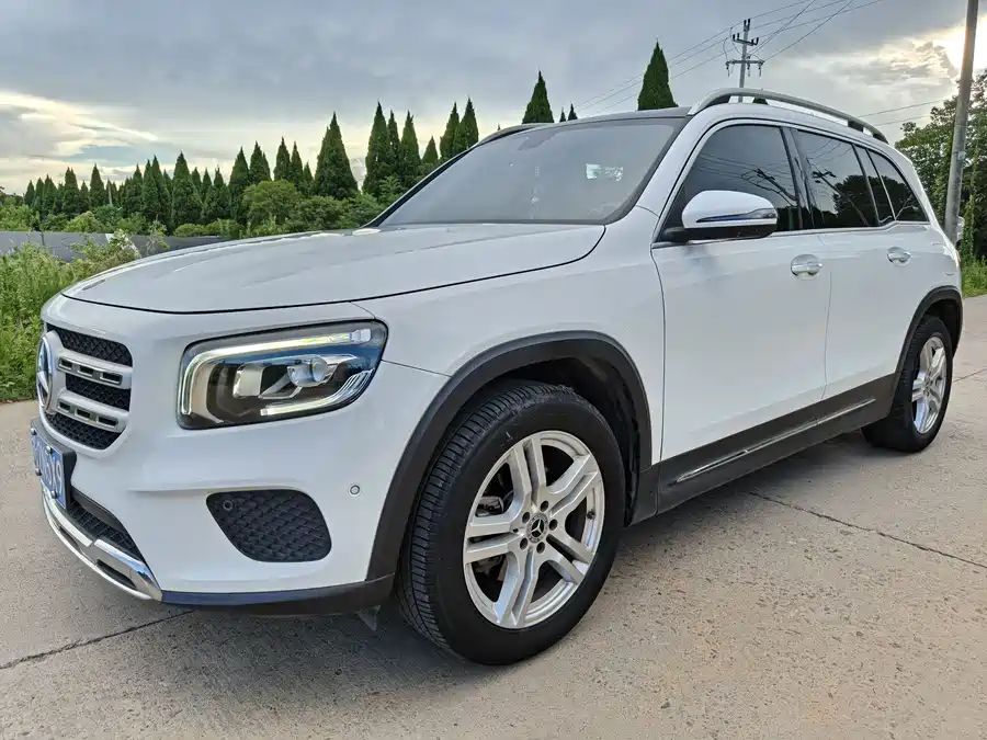 Mercedes Benz GLB