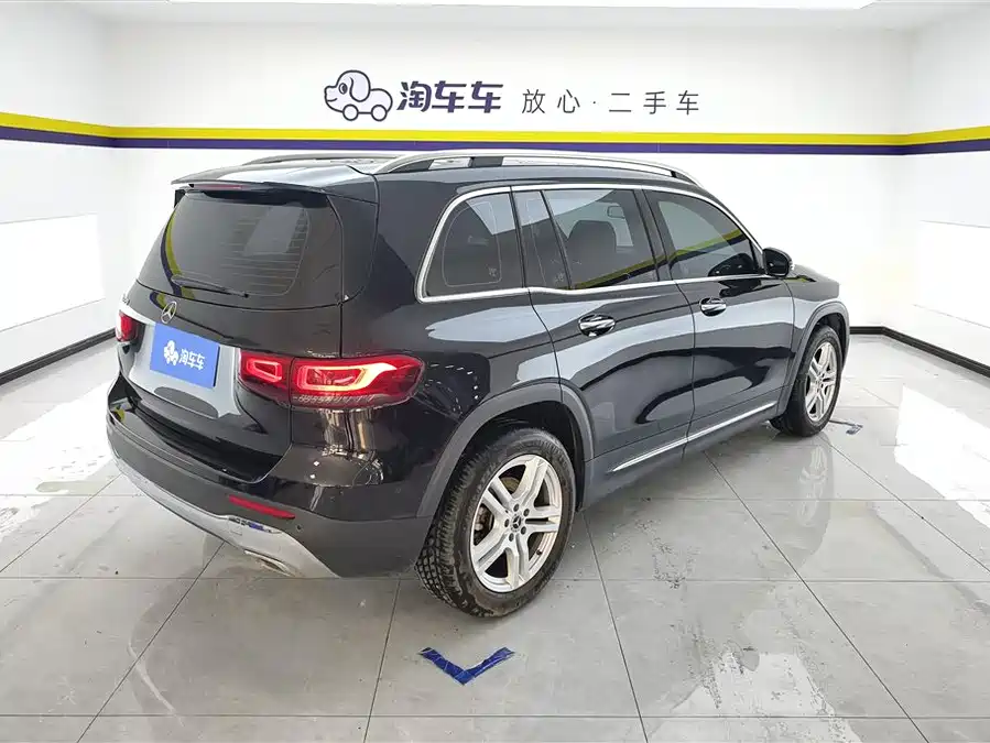 Mercedes Benz GLB