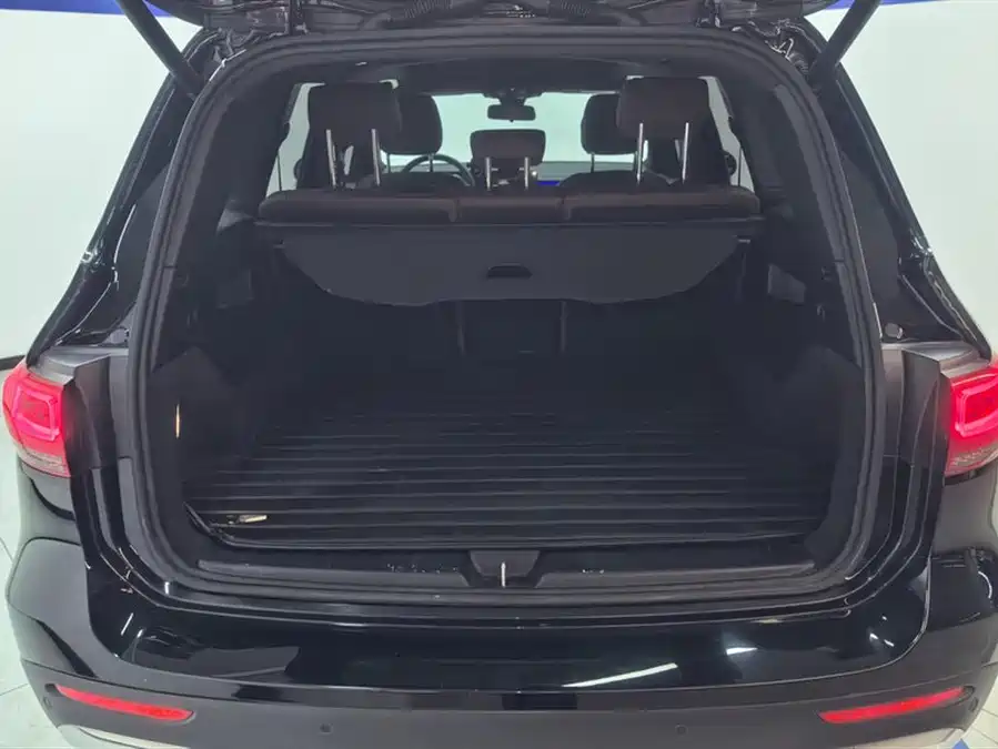 Mercedes Benz GLB