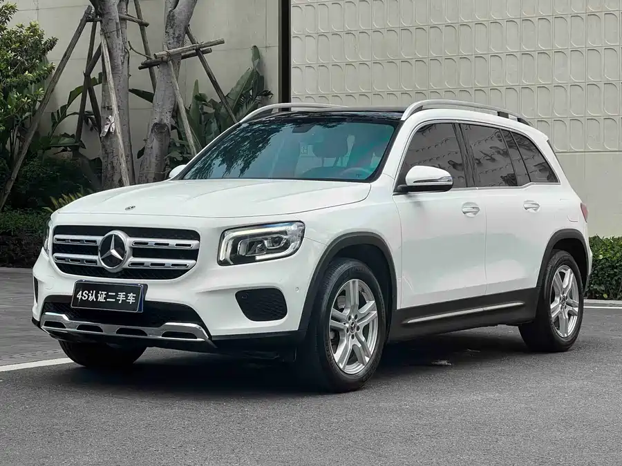 Mercedes Benz GLB