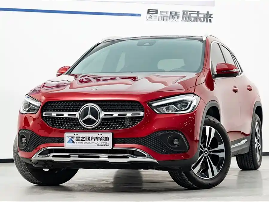 Mercedes Benz GLA