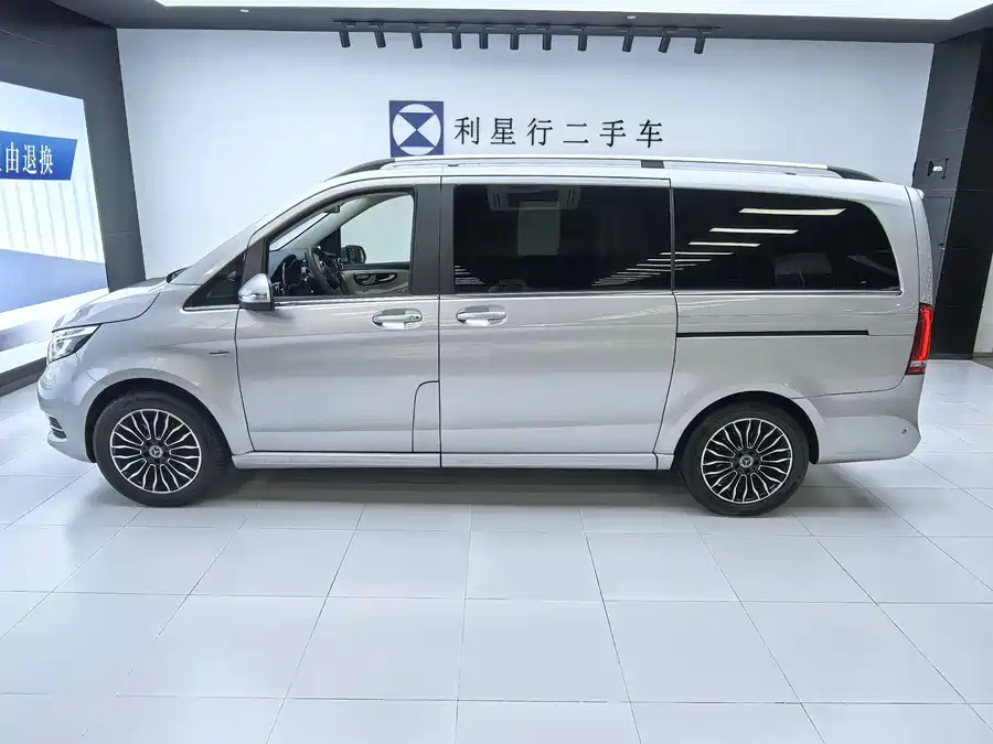 Mercedes Benz Class V