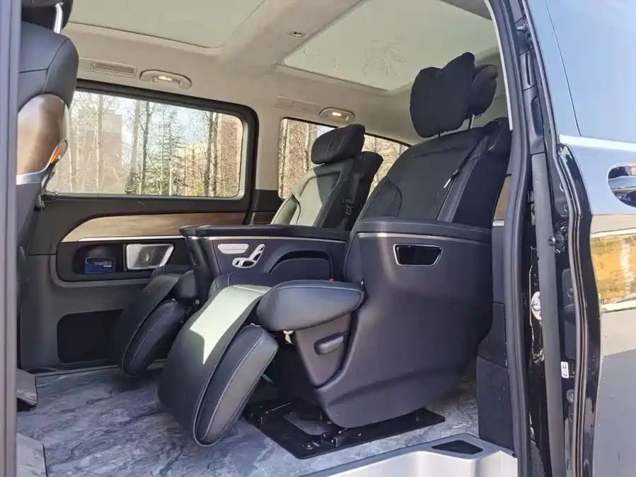 Mercedes Benz Class V
