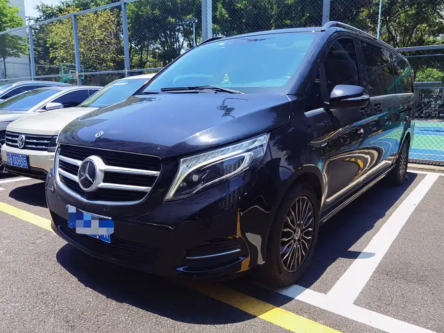 Mercedes Benz Class V