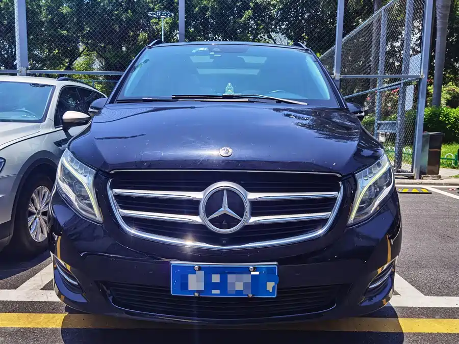 Mercedes Benz Class V