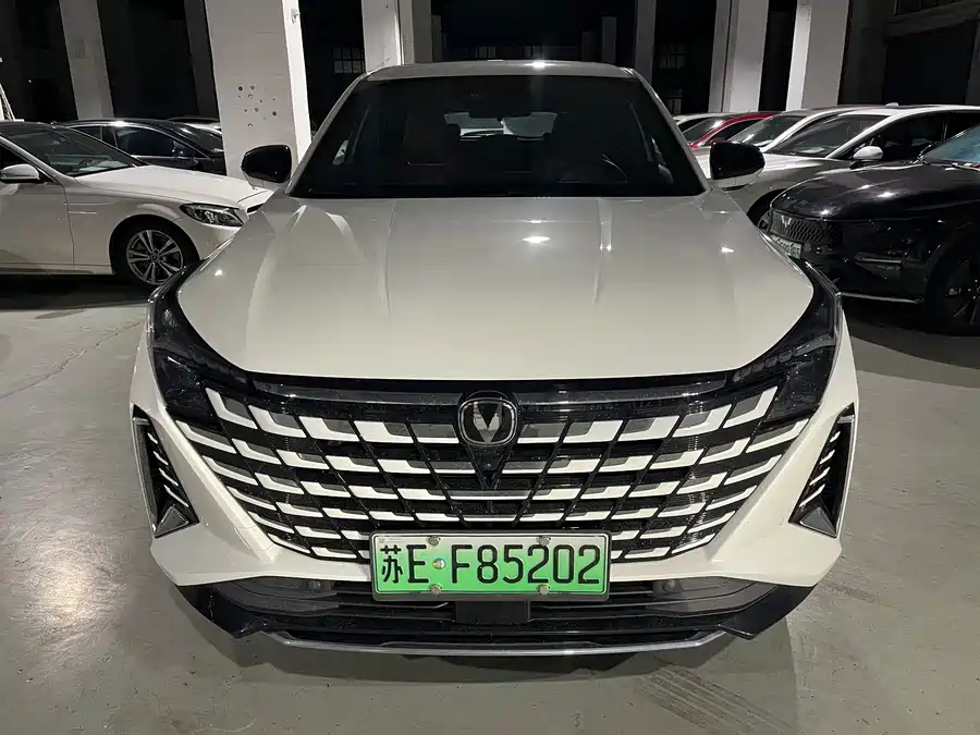 Changan UNI-Z PHEV