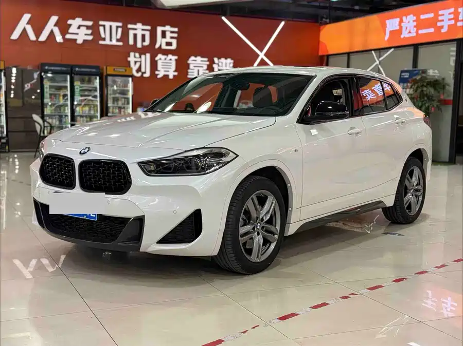 BMW X2