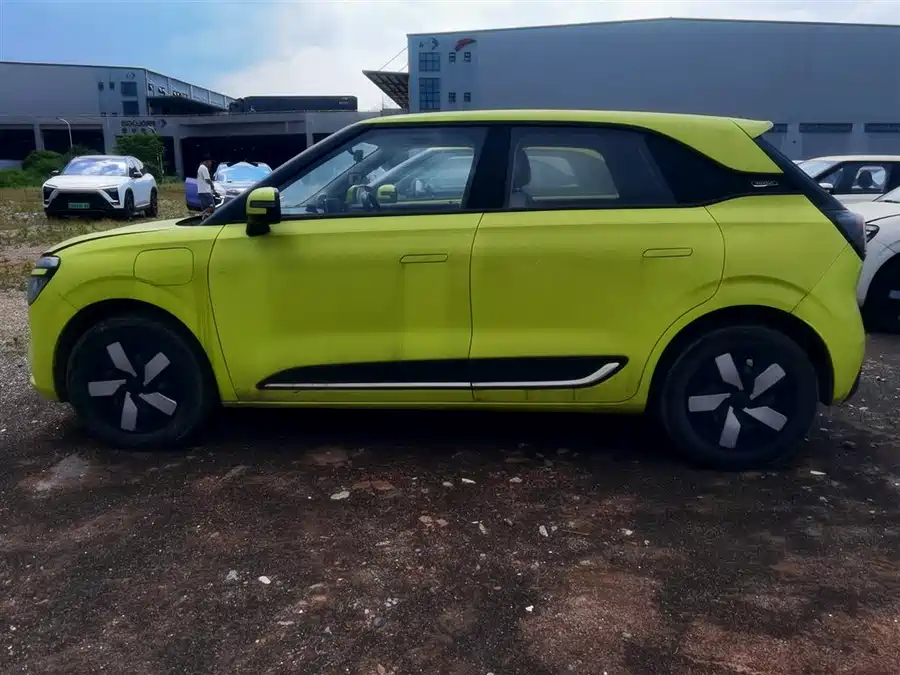 Dongfeng nano 01