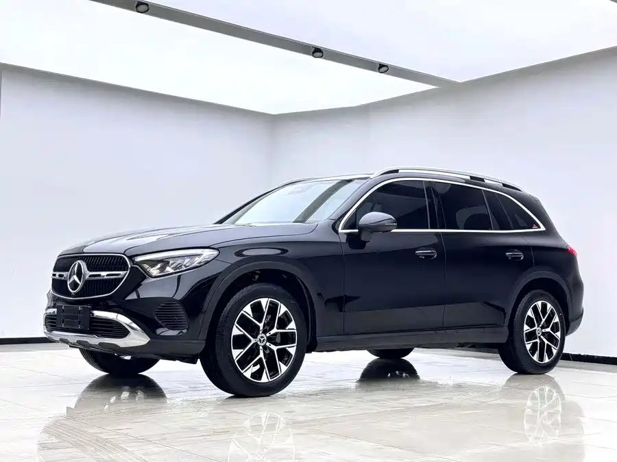 Mercedes Benz GLC